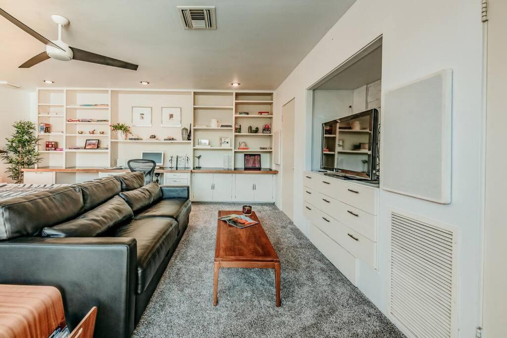 Jacuzzi, Walk To Trails, Stunning Views, Mid-century Modern,pool